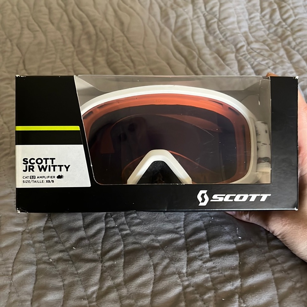 Pink & White Winter Sport Goggles